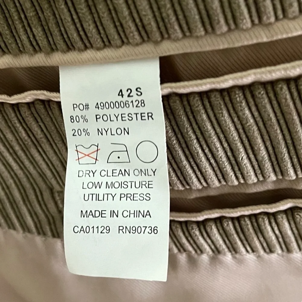 Calvin Klein Corduroy Blazer Men’s 44R Brown Three Button Suit Jacket Sport Coat